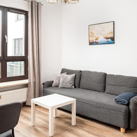 Metro Plocka Cosy Apartment Varsó Kültér fotó