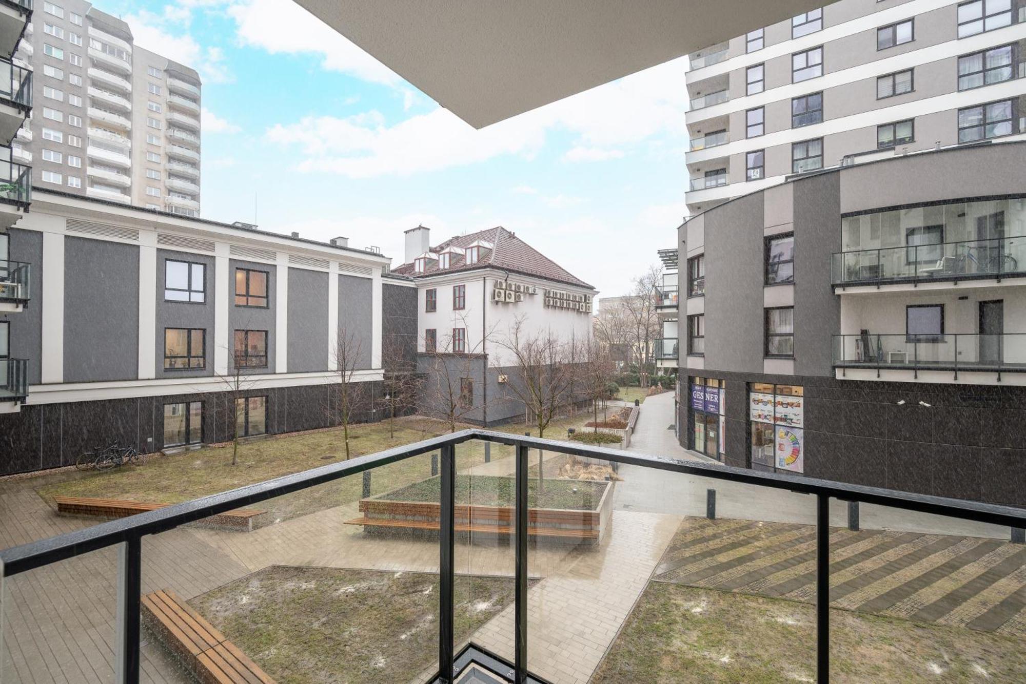 Metro Plocka Cosy Apartment Varsó Kültér fotó